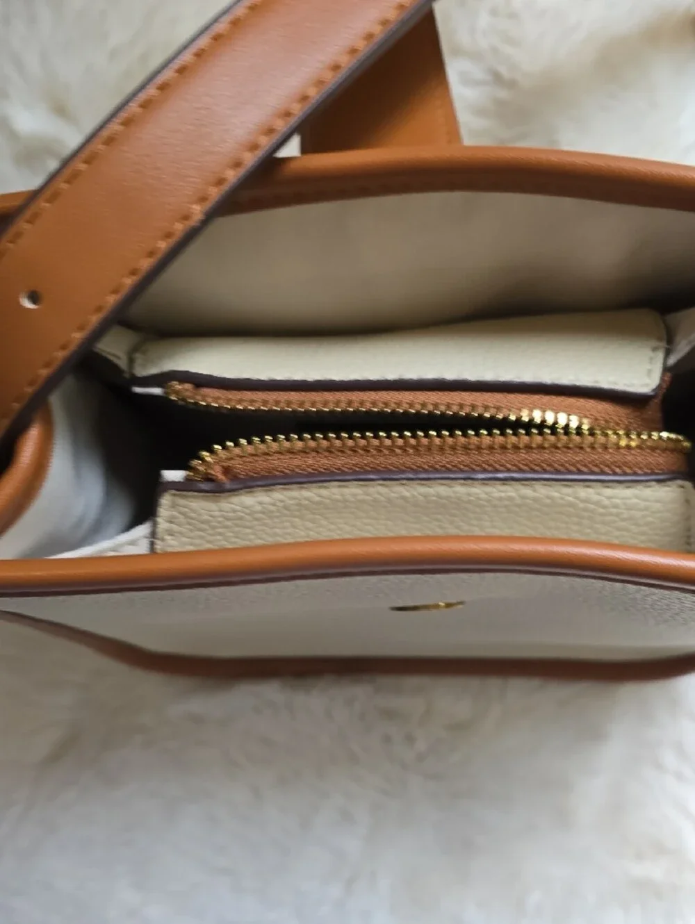 Cream and Tan Crossbody Shoulder Bag with Gold Accent